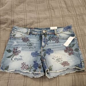 Time and Tru Denim Shorts with Floral Print Size 14, New With Tags!